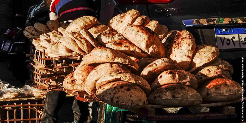 Breads Shortage Shows Ukraines Suffering